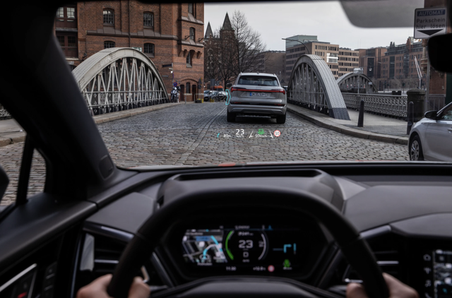 Windshield Features - Heads Up Display